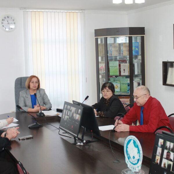 Мемлекеттік қызмет көрсету сапасын жақсарту бойынша семинар Солтүстік Қазақстан мемлекеттік архивінде өтті.